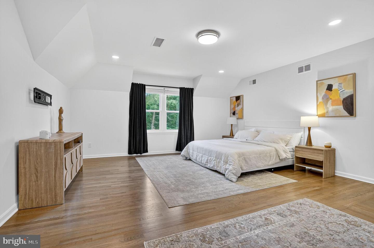 1179 BALLANTRAE LN, MCLEAN, Virginia 22101, 5 Bedrooms Bedrooms, 22 Rooms Rooms,7 BathroomsBathrooms,Residential,For sale,1179 BALLANTRAE LN,VAFX2264628 MLS # VAFX2264628