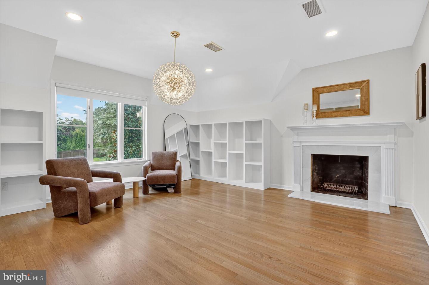 1179 BALLANTRAE LN, MCLEAN, Virginia 22101, 5 Bedrooms Bedrooms, 22 Rooms Rooms,7 BathroomsBathrooms,Residential,For sale,1179 BALLANTRAE LN,VAFX2264628 MLS # VAFX2264628