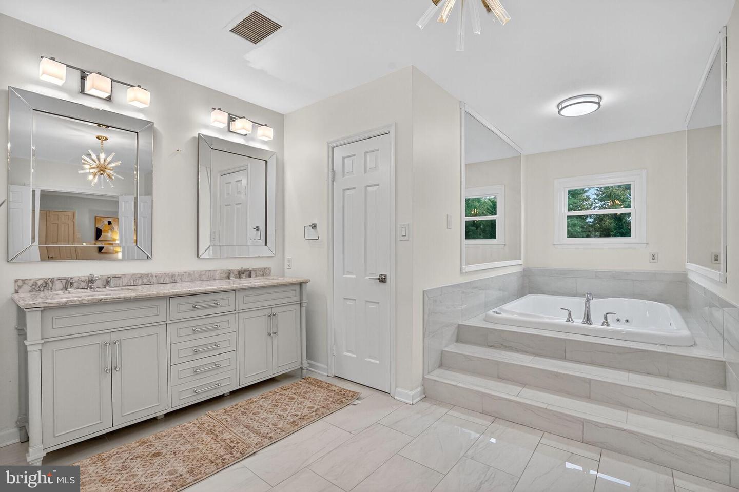 1179 BALLANTRAE LN, MCLEAN, Virginia 22101, 5 Bedrooms Bedrooms, 22 Rooms Rooms,7 BathroomsBathrooms,Residential,For sale,1179 BALLANTRAE LN,VAFX2264628 MLS # VAFX2264628