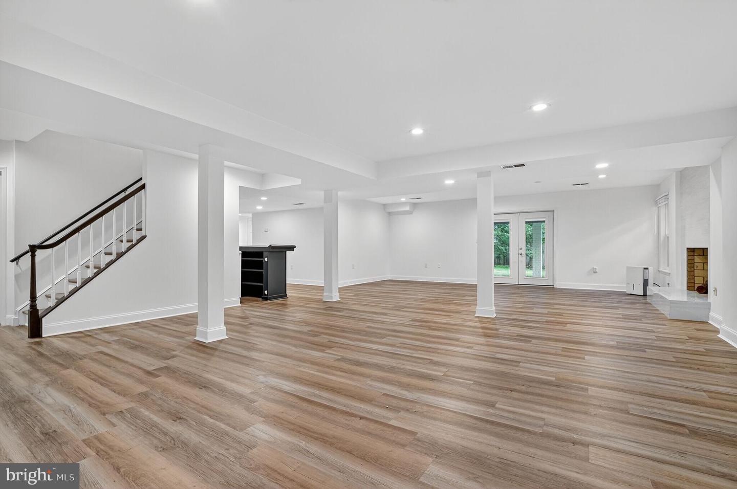 1179 BALLANTRAE LN, MCLEAN, Virginia 22101, 5 Bedrooms Bedrooms, 22 Rooms Rooms,7 BathroomsBathrooms,Residential,For sale,1179 BALLANTRAE LN,VAFX2264628 MLS # VAFX2264628