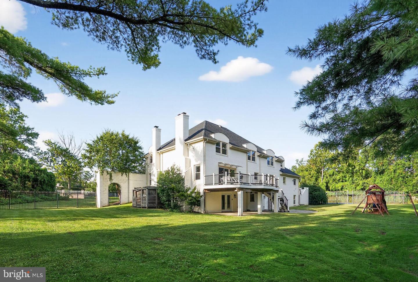 1179 BALLANTRAE LN, MCLEAN, Virginia 22101, 5 Bedrooms Bedrooms, 22 Rooms Rooms,7 BathroomsBathrooms,Residential,For sale,1179 BALLANTRAE LN,VAFX2264628 MLS # VAFX2264628