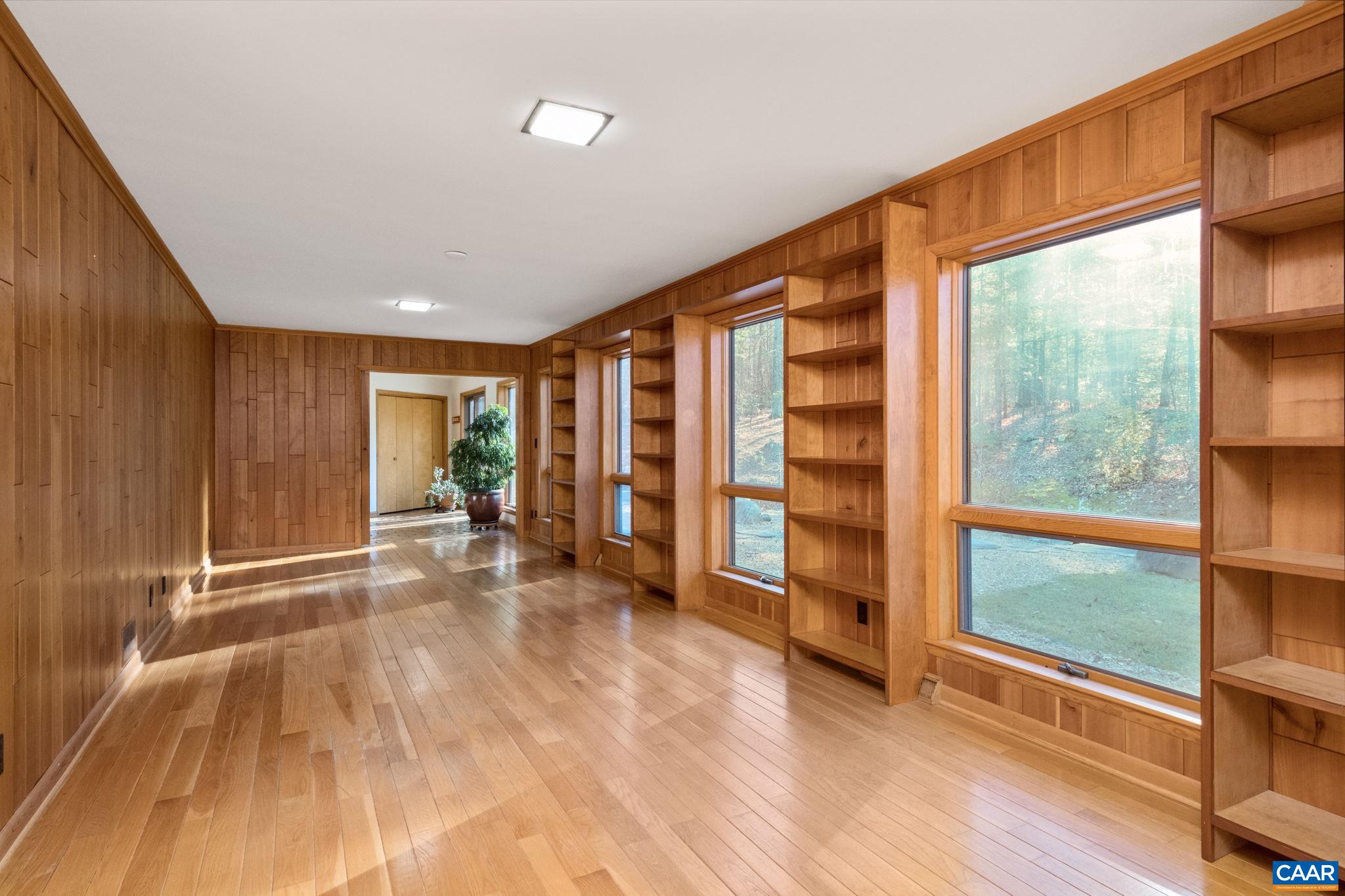 298 COURTHOUSE MOUNTAIN LN, MADISON, Virginia 22727, 3 Bedrooms Bedrooms, ,4 BathroomsBathrooms,Residential,Woodhaven,298 COURTHOUSE MOUNTAIN LN,671261 MLS # 671261