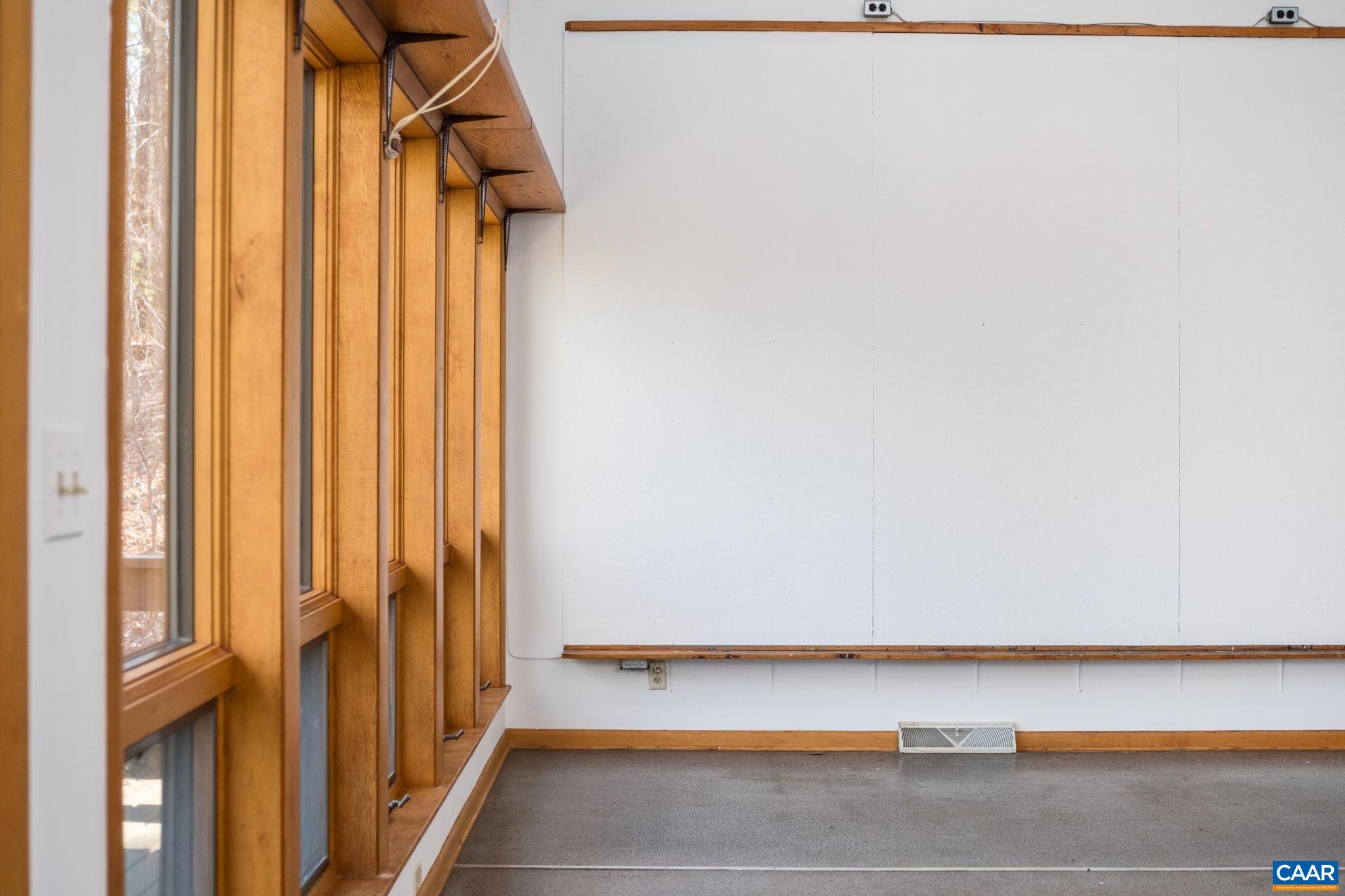 298 COURTHOUSE MOUNTAIN LN, MADISON, Virginia 22727, 3 Bedrooms Bedrooms, ,4 BathroomsBathrooms,Residential,Woodhaven,298 COURTHOUSE MOUNTAIN LN,671261 MLS # 671261