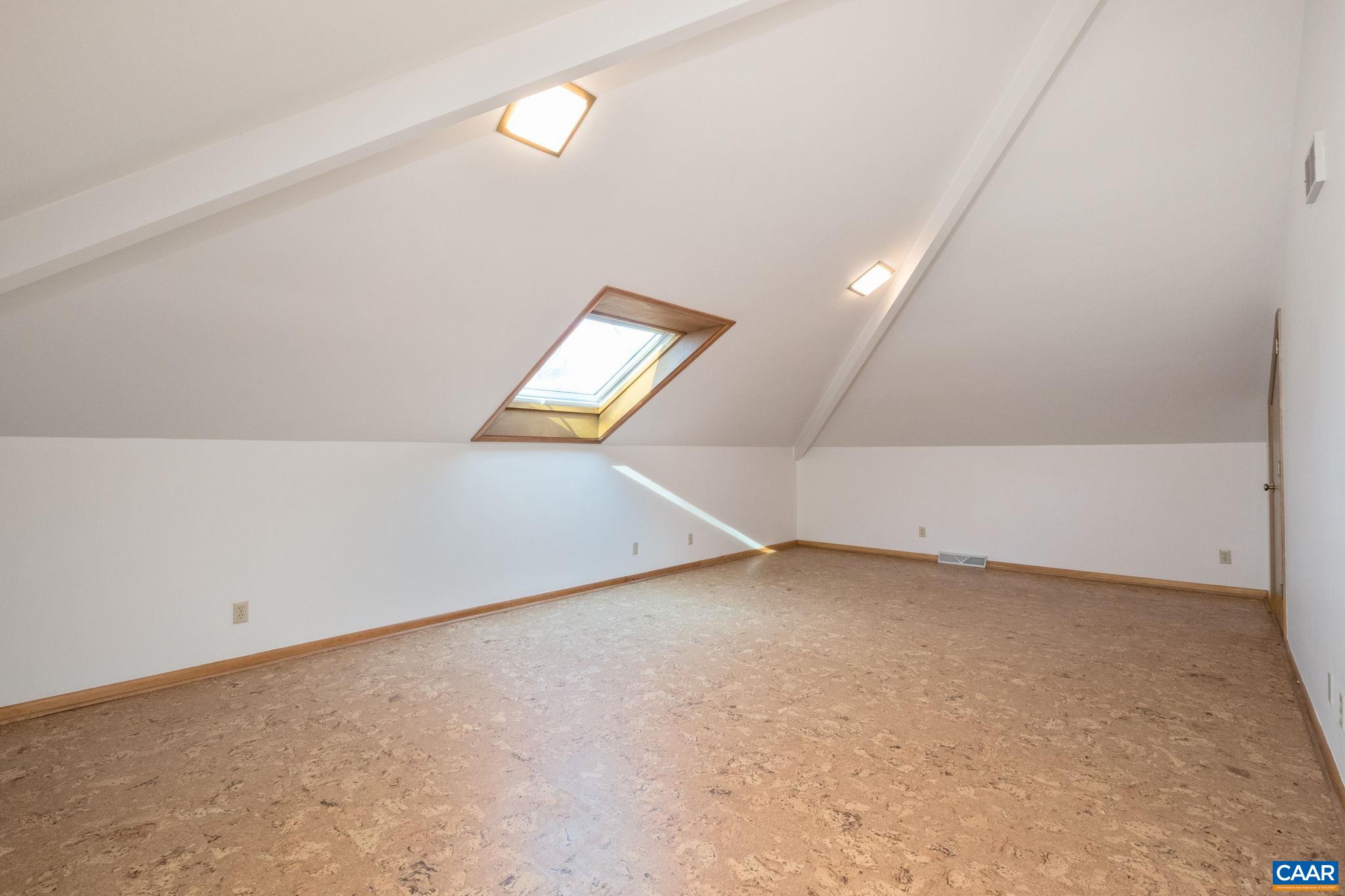 298 COURTHOUSE MOUNTAIN LN, MADISON, Virginia 22727, 3 Bedrooms Bedrooms, ,4 BathroomsBathrooms,Residential,Woodhaven,298 COURTHOUSE MOUNTAIN LN,671261 MLS # 671261