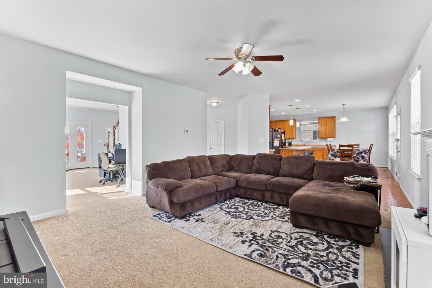 3000 AMERICAN EAGLE BLVD, WOODBRIDGE, Virginia 22191, 5 Bedrooms Bedrooms, ,3 BathroomsBathrooms,Residential,For sale,3000 AMERICAN EAGLE BLVD,VAPW2103630 MLS # VAPW2103630