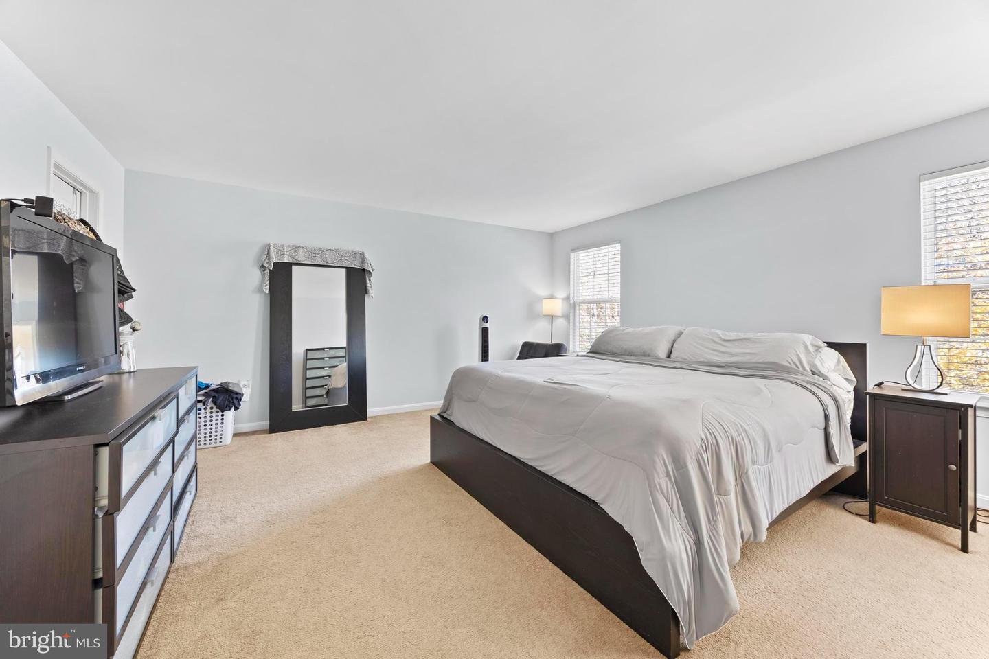 3000 AMERICAN EAGLE BLVD, WOODBRIDGE, Virginia 22191, 5 Bedrooms Bedrooms, ,3 BathroomsBathrooms,Residential,For sale,3000 AMERICAN EAGLE BLVD,VAPW2103630 MLS # VAPW2103630