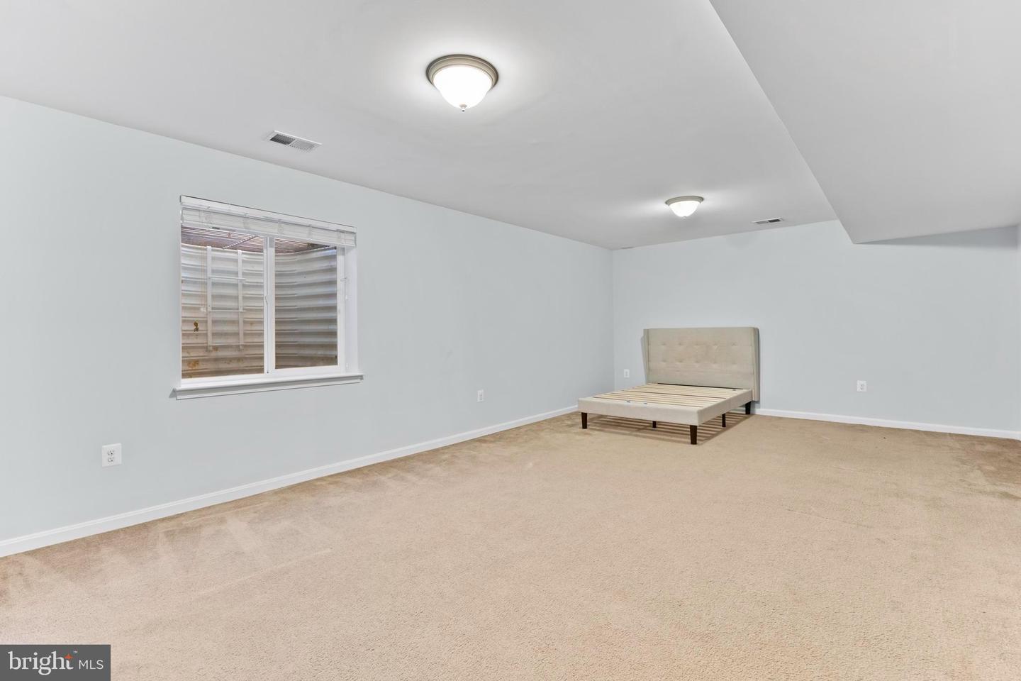 3000 AMERICAN EAGLE BLVD, WOODBRIDGE, Virginia 22191, 5 Bedrooms Bedrooms, ,3 BathroomsBathrooms,Residential,For sale,3000 AMERICAN EAGLE BLVD,VAPW2103630 MLS # VAPW2103630