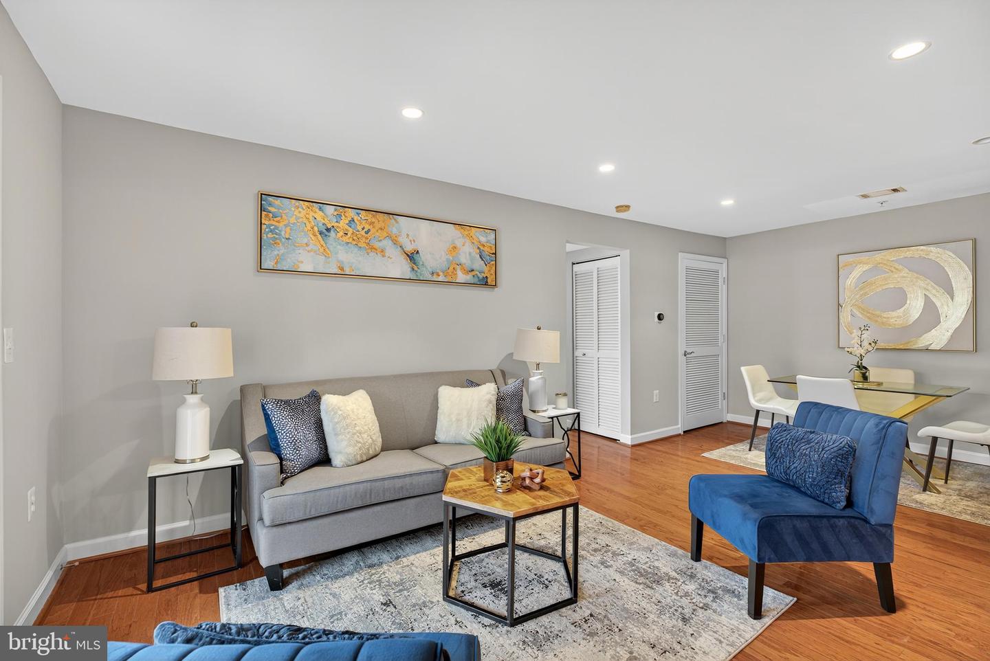 4163 S FOUR MILE RUN DR #301, ARLINGTON, Virginia 22204, 1 Bedroom Bedrooms, ,1 BathroomBathrooms,Residential,For sale,4163 S FOUR MILE RUN DR #301,VAAR2063434 MLS # VAAR2063434 4163 S FOUR MILE RUN DR #301, ARLINGTON, Virginia 22204, 1 Bedroom Bedrooms, ,1 BathroomBathrooms,Residential,For sale,4163 S FOUR MILE RUN DR #301,VAAR2063434 MLS # VAAR2063434