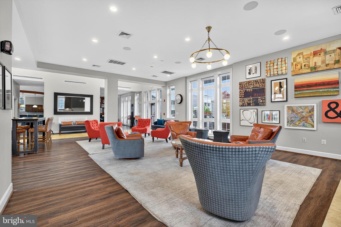 4163 S FOUR MILE RUN DR #301, ARLINGTON, Virginia 22204, 1 Bedroom Bedrooms, ,1 BathroomBathrooms,Residential,For sale,4163 S FOUR MILE RUN DR #301,VAAR2063434 MLS # VAAR2063434 4163 S FOUR MILE RUN DR #301, ARLINGTON, Virginia 22204, 1 Bedroom Bedrooms, ,1 BathroomBathrooms,Residential,For sale,4163 S FOUR MILE RUN DR #301,VAAR2063434 MLS # VAAR2063434