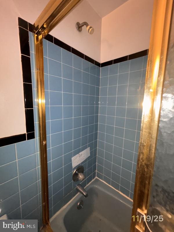 1505 PENNSYLVANIA AVE SE, WASHINGTON, District Of Columbia 20003, 2 Bedrooms Bedrooms, ,1 BathroomBathrooms,Residential,For sale,1505 PENNSYLVANIA AVE SE,DCDC2222660 MLS # DCDC2222660