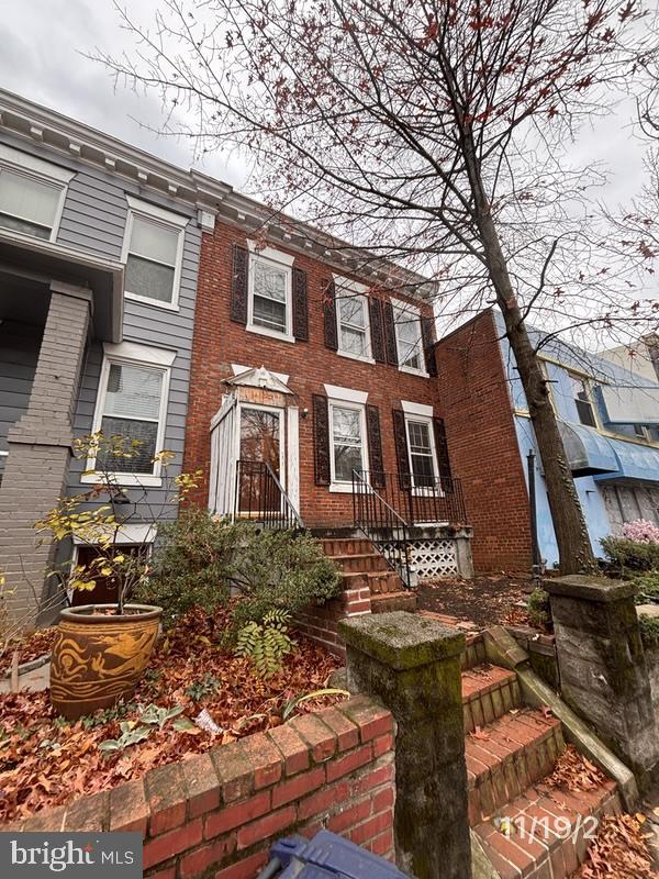 1505 PENNSYLVANIA AVE SE, WASHINGTON, District Of Columbia 20003, 2 Bedrooms Bedrooms, ,1 BathroomBathrooms,Residential,For sale,1505 PENNSYLVANIA AVE SE,DCDC2222660 MLS # DCDC2222660