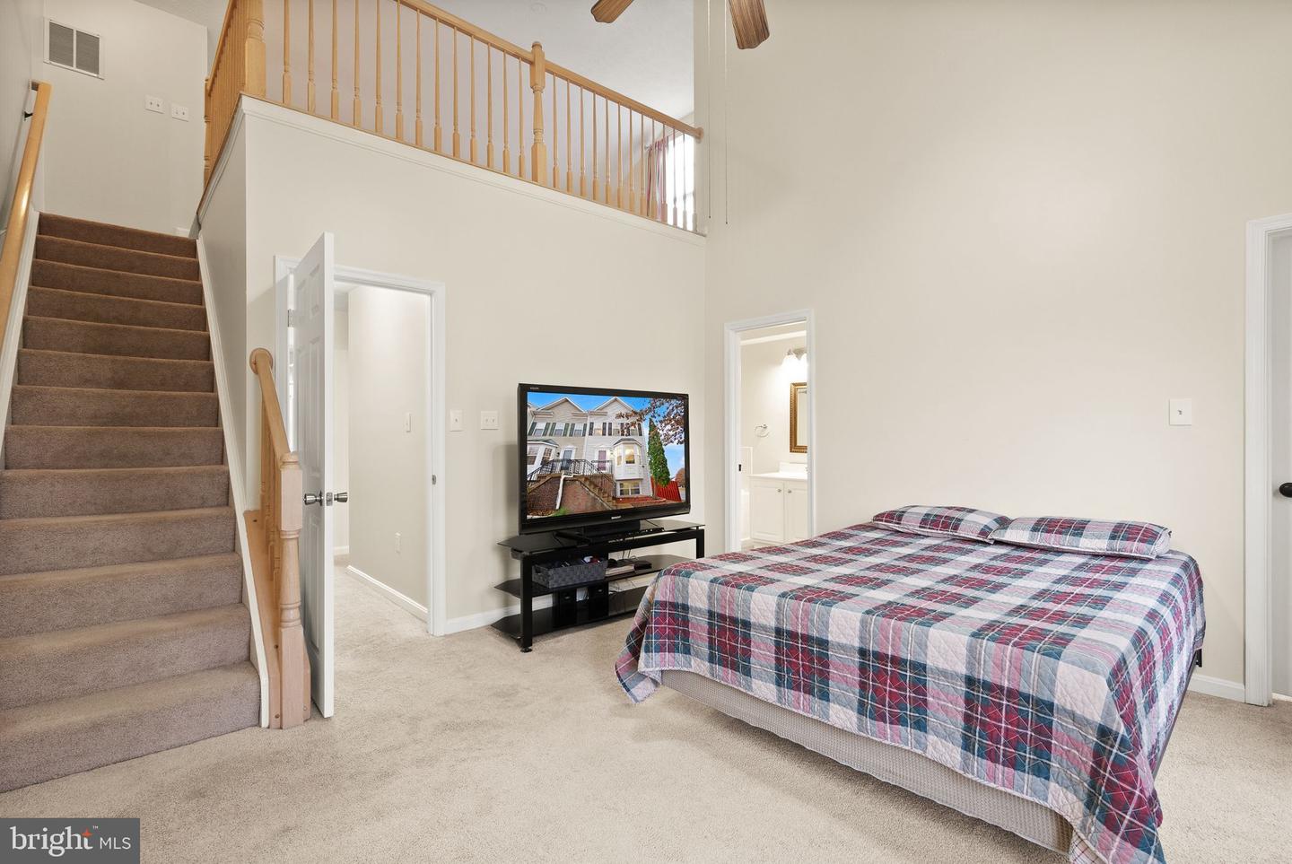 17435 ISLE ROYALE TER, DUMFRIES, Virginia 22025, 4 Bedrooms Bedrooms, 8 Rooms Rooms,3 BathroomsBathrooms,Residential,For sale,17435 ISLE ROYALE TER,VAPW2104728 MLS # VAPW2104728