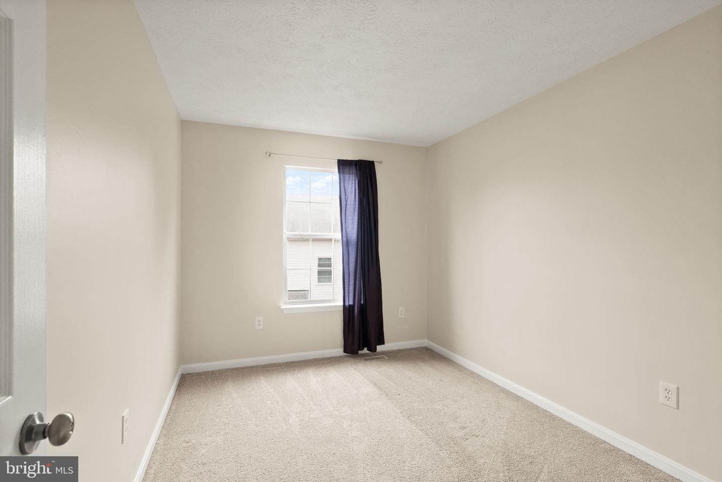 17435 ISLE ROYALE TER, DUMFRIES, Virginia 22025, 4 Bedrooms Bedrooms, 8 Rooms Rooms,3 BathroomsBathrooms,Residential,For sale,17435 ISLE ROYALE TER,VAPW2104728 MLS # VAPW2104728