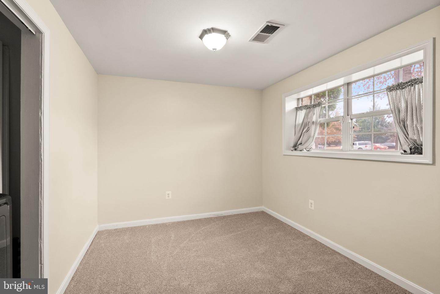 17435 ISLE ROYALE TER, DUMFRIES, Virginia 22025, 4 Bedrooms Bedrooms, 8 Rooms Rooms,3 BathroomsBathrooms,Residential,For sale,17435 ISLE ROYALE TER,VAPW2104728 MLS # VAPW2104728