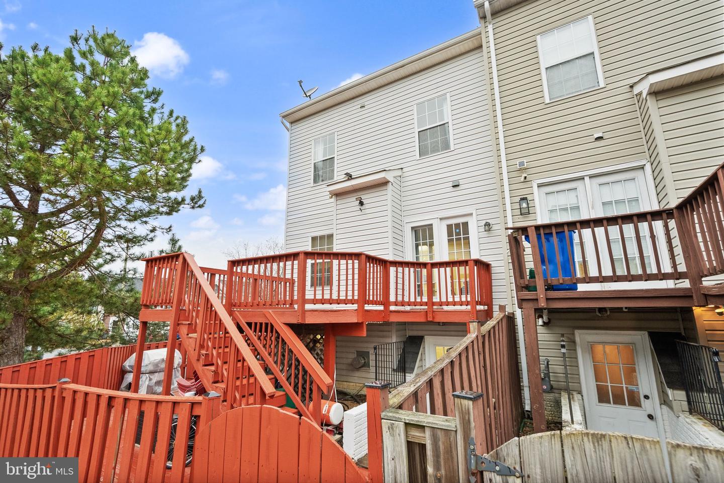 17435 ISLE ROYALE TER, DUMFRIES, Virginia 22025, 4 Bedrooms Bedrooms, 8 Rooms Rooms,3 BathroomsBathrooms,Residential,For sale,17435 ISLE ROYALE TER,VAPW2104728 MLS # VAPW2104728