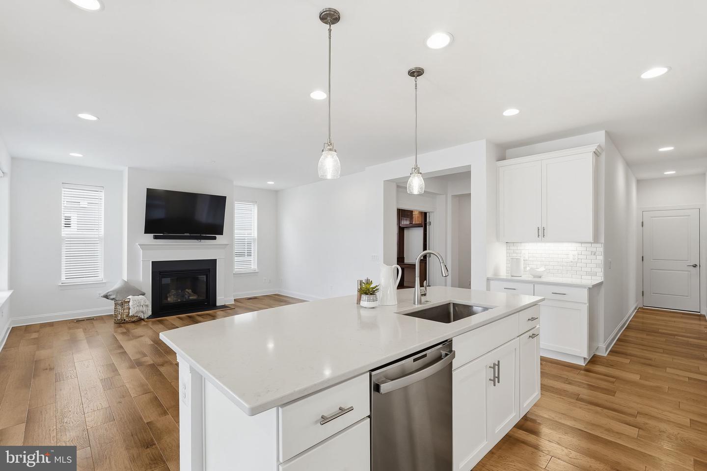 103 PLANETREE CT, LAKE FREDERICK, Virginia 22630, 3 Bedrooms Bedrooms, ,3 BathroomsBathrooms,Residential,For sale,103 PLANETREE CT,VAFV2037204 MLS # VAFV2037204 103 PLANETREE CT, LAKE FREDERICK, Virginia 22630, 3 Bedrooms Bedrooms, ,3 BathroomsBathrooms,Residential,For sale,103 PLANETREE CT,VAFV2037204 MLS # VAFV2037204