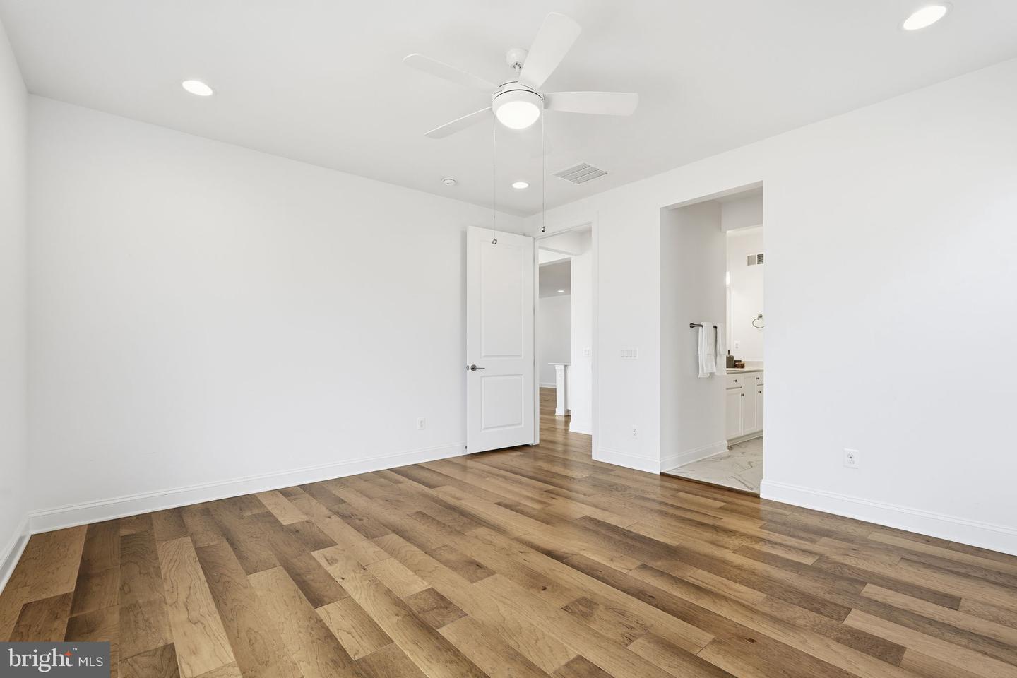 103 PLANETREE CT, LAKE FREDERICK, Virginia 22630, 3 Bedrooms Bedrooms, ,3 BathroomsBathrooms,Residential,For sale,103 PLANETREE CT,VAFV2037204 MLS # VAFV2037204 103 PLANETREE CT, LAKE FREDERICK, Virginia 22630, 3 Bedrooms Bedrooms, ,3 BathroomsBathrooms,Residential,For sale,103 PLANETREE CT,VAFV2037204 MLS # VAFV2037204