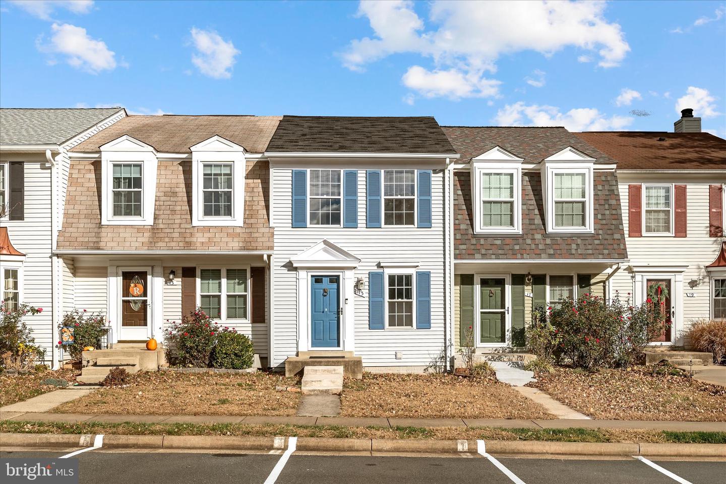 15 MARIAN CT, STERLING, Virginia 20165, 2 Bedrooms Bedrooms, ,2 BathroomsBathrooms,Residential,For sale,15 MARIAN CT,VALO2108318 MLS # VALO2108318