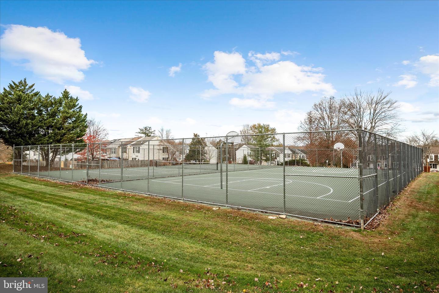 15 MARIAN CT, STERLING, Virginia 20165, 2 Bedrooms Bedrooms, ,2 BathroomsBathrooms,Residential,For sale,15 MARIAN CT,VALO2108318 MLS # VALO2108318