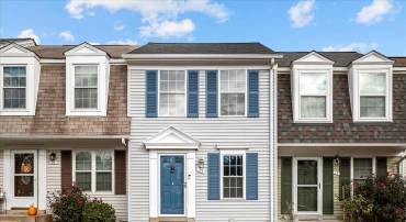 15 MARIAN CT, STERLING, Virginia 20165, 2 Bedrooms Bedrooms, ,2 BathroomsBathrooms,Residential,For sale,15 MARIAN CT,VALO2108318 MLS # VALO2108318