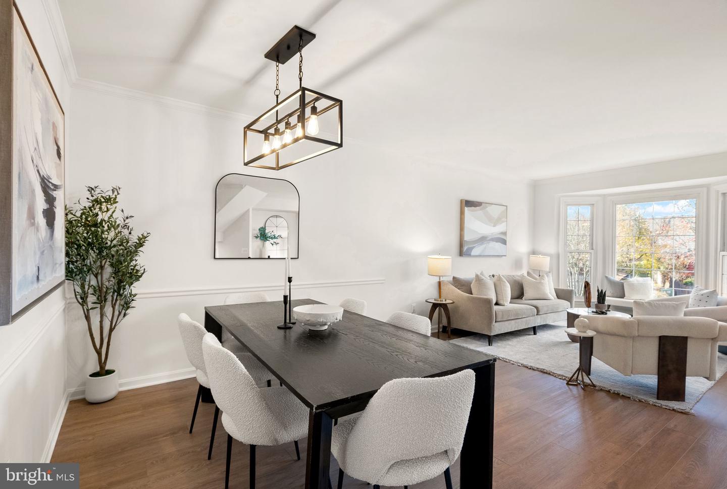 7057 KINGS MANOR DR, ALEXANDRIA, Virginia 22315, 3 Bedrooms Bedrooms, ,3 BathroomsBathrooms,Residential,For sale,7057 KINGS MANOR DR,VAFX2274066 MLS # VAFX2274066 7057 KINGS MANOR DR, ALEXANDRIA, Virginia 22315, 3 Bedrooms Bedrooms, ,3 BathroomsBathrooms,Residential,For sale,7057 KINGS MANOR DR,VAFX2274066 MLS # VAFX2274066