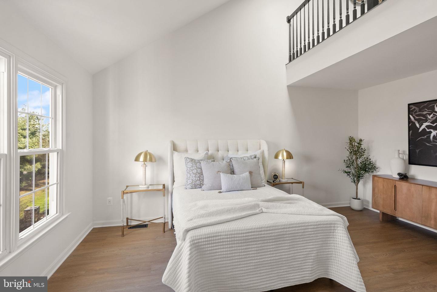 7057 KINGS MANOR DR, ALEXANDRIA, Virginia 22315, 3 Bedrooms Bedrooms, ,3 BathroomsBathrooms,Residential,For sale,7057 KINGS MANOR DR,VAFX2274066 MLS # VAFX2274066 7057 KINGS MANOR DR, ALEXANDRIA, Virginia 22315, 3 Bedrooms Bedrooms, ,3 BathroomsBathrooms,Residential,For sale,7057 KINGS MANOR DR,VAFX2274066 MLS # VAFX2274066