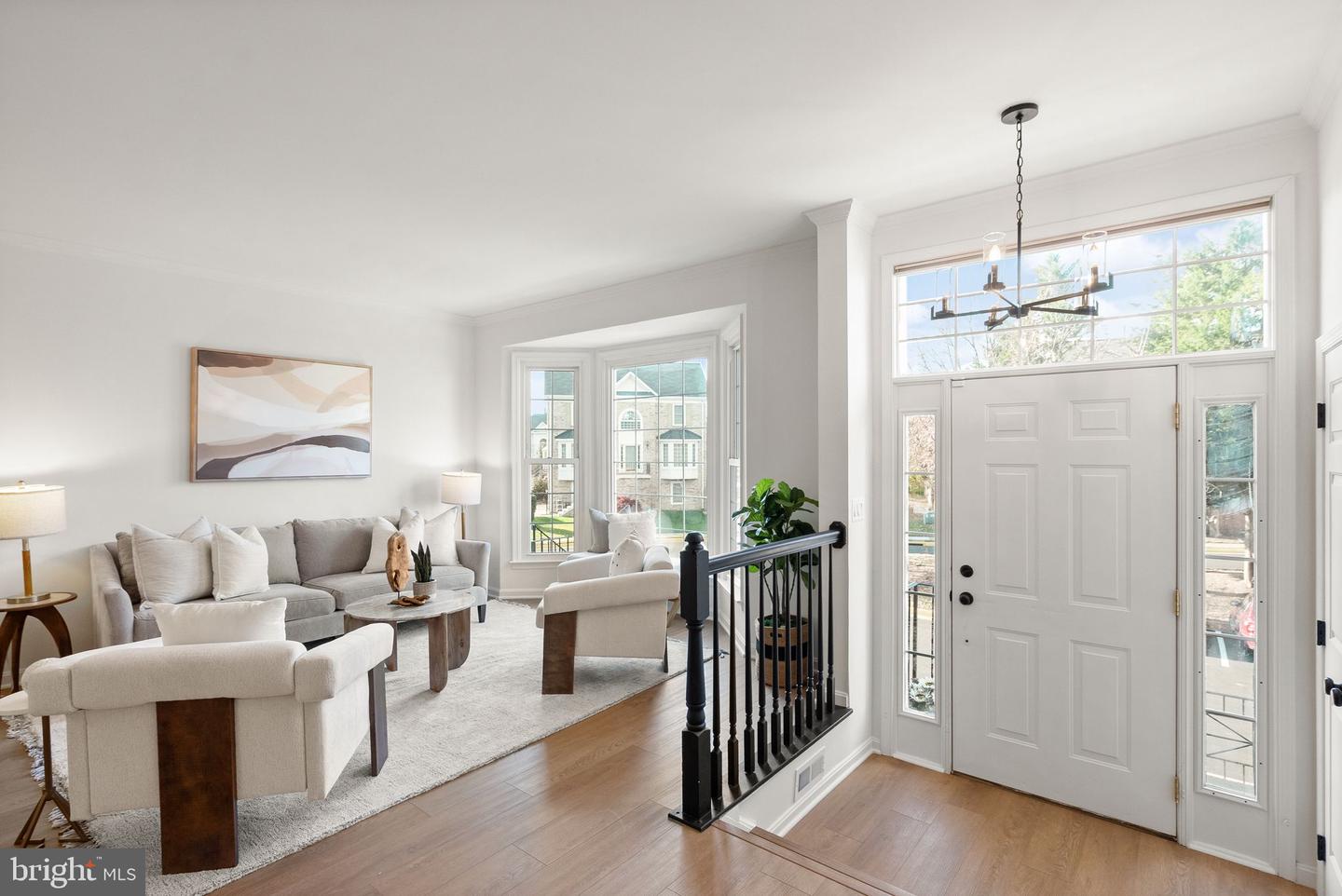 7057 KINGS MANOR DR, ALEXANDRIA, Virginia 22315, 3 Bedrooms Bedrooms, ,3 BathroomsBathrooms,Residential,For sale,7057 KINGS MANOR DR,VAFX2274066 MLS # VAFX2274066 7057 KINGS MANOR DR, ALEXANDRIA, Virginia 22315, 3 Bedrooms Bedrooms, ,3 BathroomsBathrooms,Residential,For sale,7057 KINGS MANOR DR,VAFX2274066 MLS # VAFX2274066