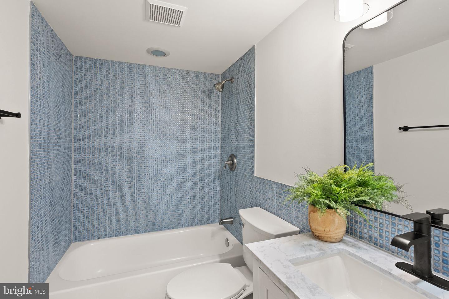 7057 KINGS MANOR DR, ALEXANDRIA, Virginia 22315, 3 Bedrooms Bedrooms, ,3 BathroomsBathrooms,Residential,For sale,7057 KINGS MANOR DR,VAFX2274066 MLS # VAFX2274066 7057 KINGS MANOR DR, ALEXANDRIA, Virginia 22315, 3 Bedrooms Bedrooms, ,3 BathroomsBathrooms,Residential,For sale,7057 KINGS MANOR DR,VAFX2274066 MLS # VAFX2274066