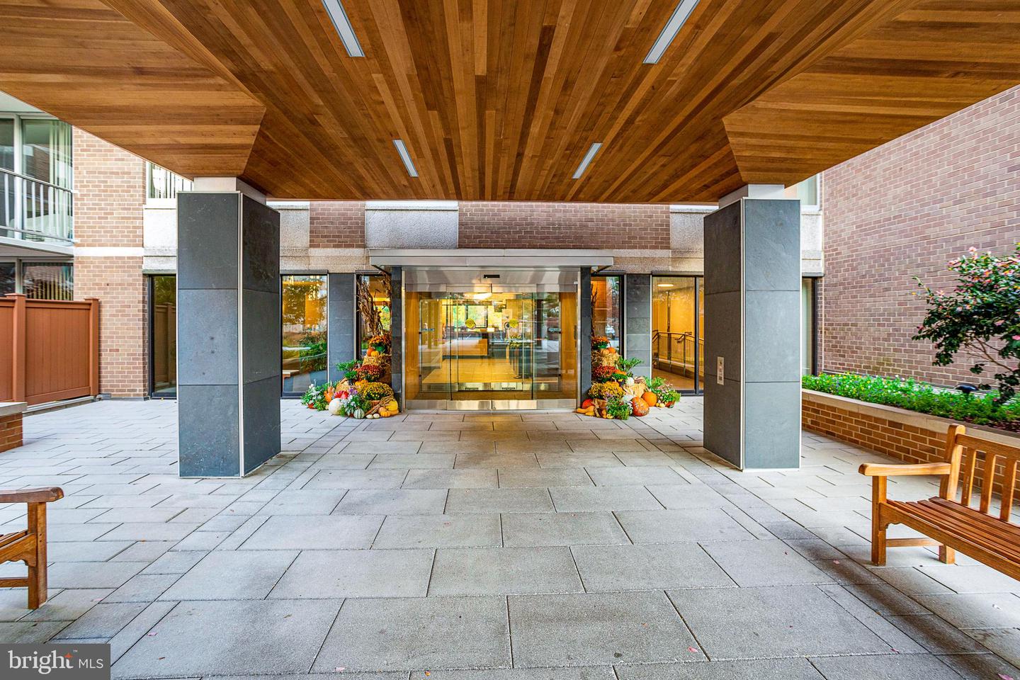 2939 VAN NESS ST NW #1144, WASHINGTON, District Of Columbia 20008, 1 Bedroom Bedrooms, ,1 BathroomBathrooms,Residential,For sale,2939 VAN NESS ST NW #1144,DCDC2226974 MLS # DCDC2226974