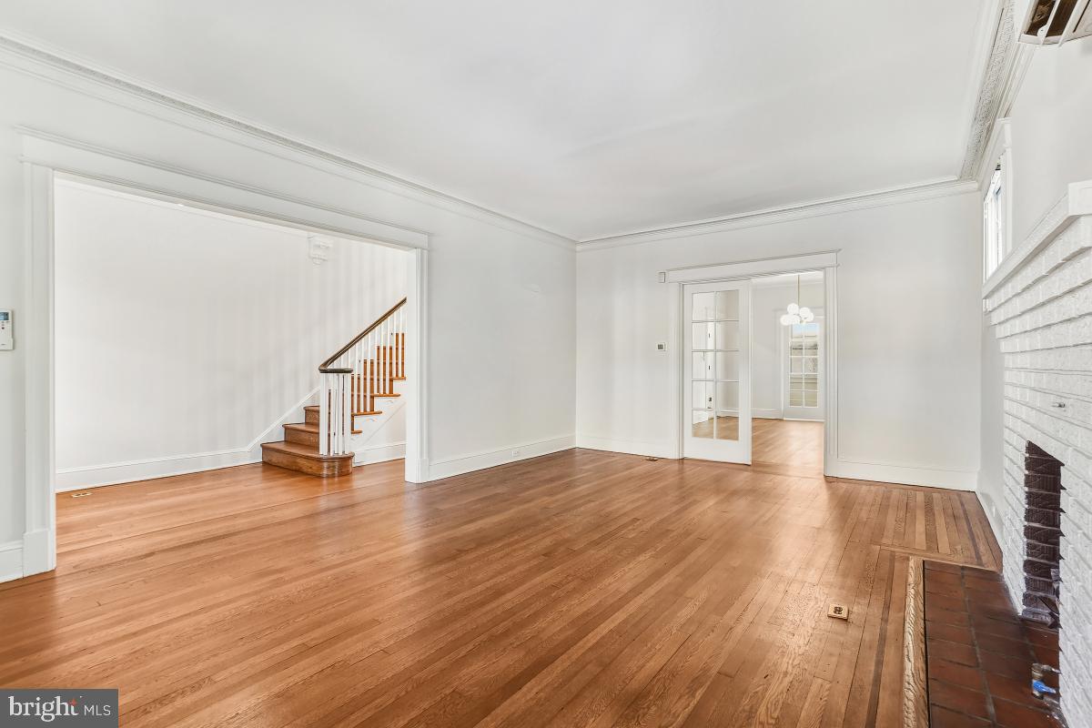 4213 16TH ST NW, WASHINGTON, District Of Columbia 20011, 4 Bedrooms Bedrooms, ,3 BathroomsBathrooms,Residential,For sale,4213 16TH ST NW,DCDC2227482 MLS # DCDC2227482