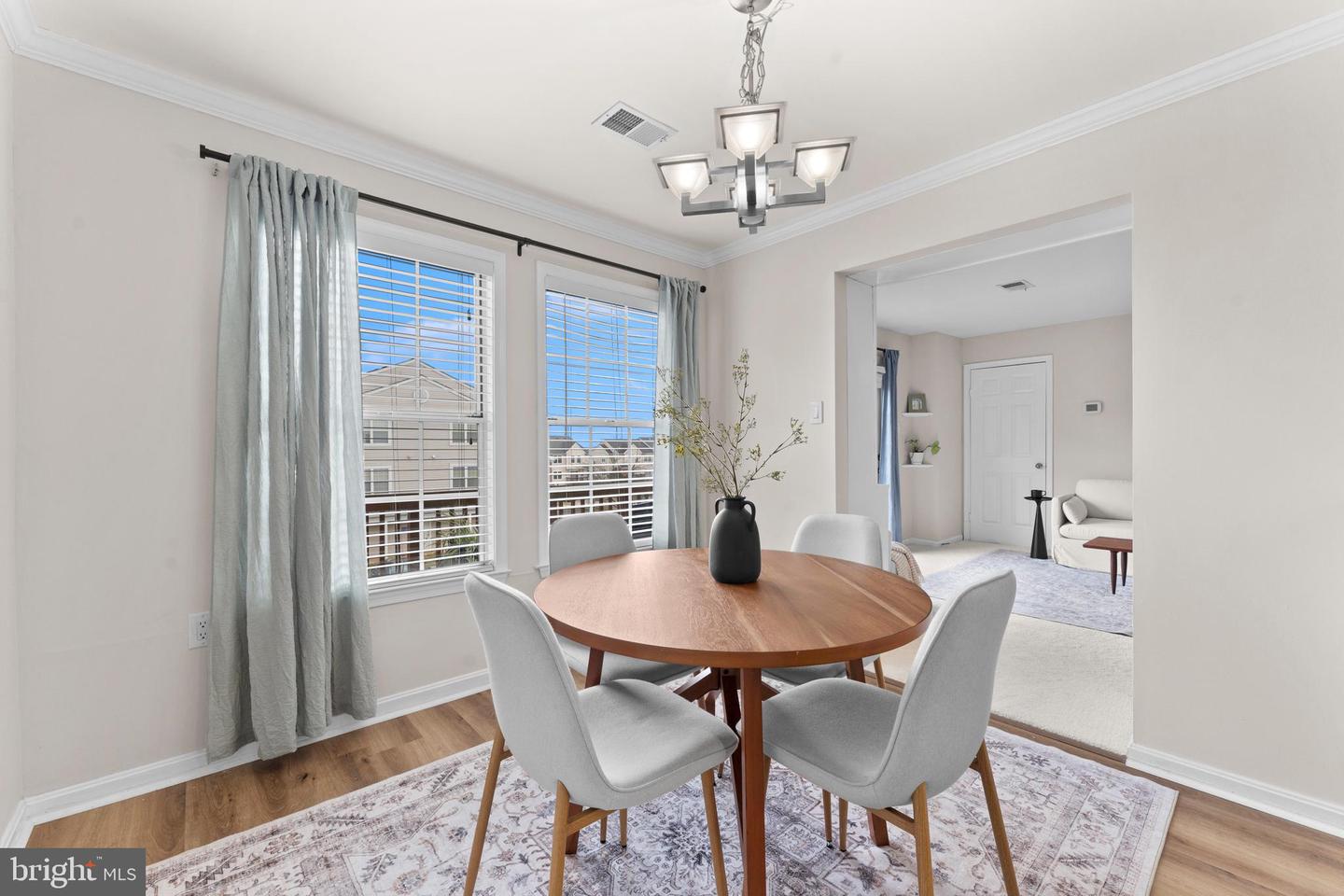 11184 STAGESTONE WAY, MANASSAS, Virginia 20109, 2 Bedrooms Bedrooms, ,2 BathroomsBathrooms,Residential,For sale,11184 STAGESTONE WAY,VAPW2106476 MLS # VAPW2106476