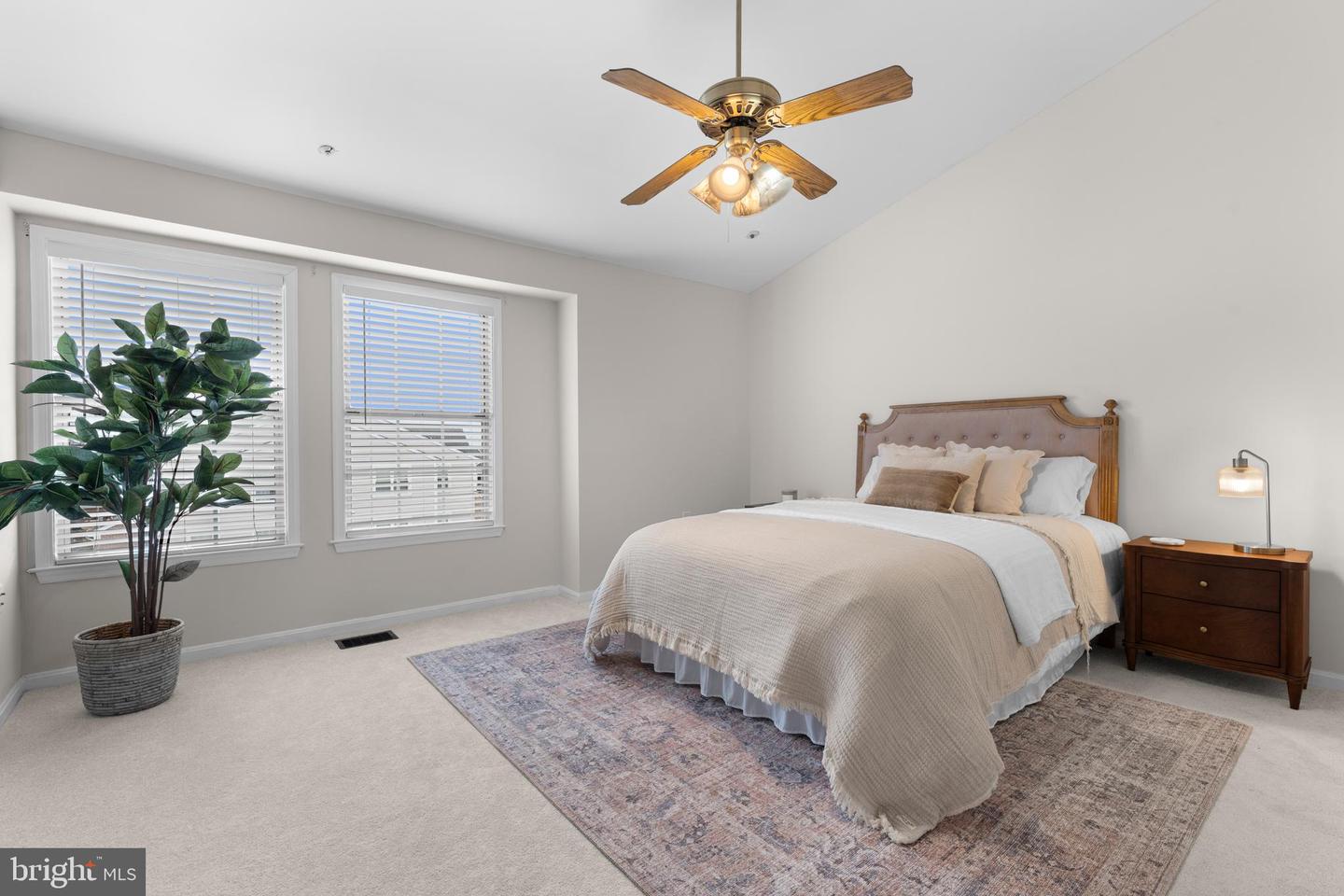 11184 STAGESTONE WAY, MANASSAS, Virginia 20109, 2 Bedrooms Bedrooms, ,2 BathroomsBathrooms,Residential,For sale,11184 STAGESTONE WAY,VAPW2106476 MLS # VAPW2106476