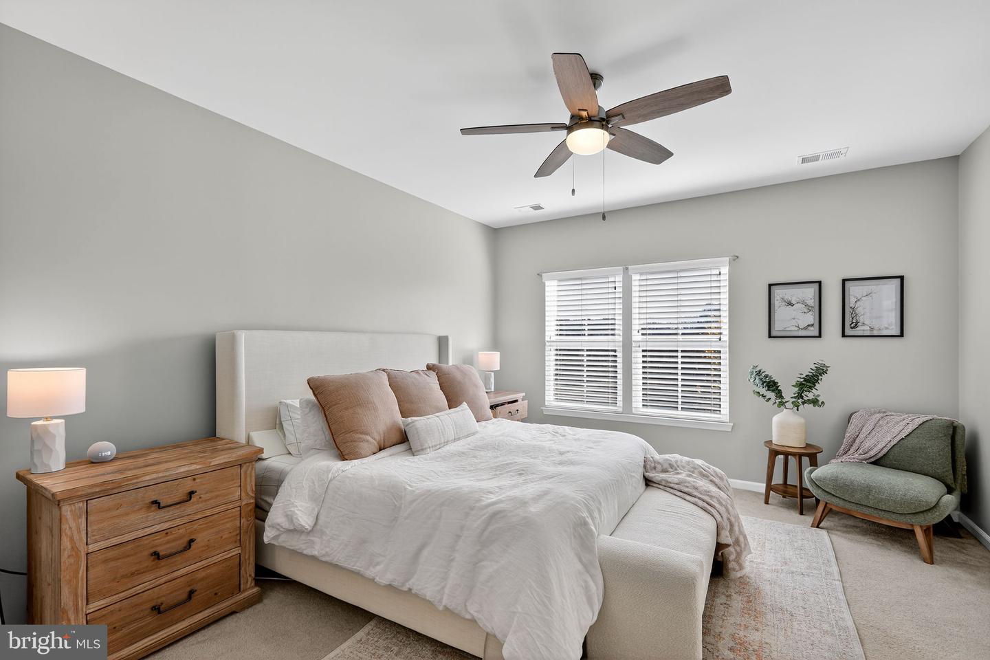 10789 HINTON WAY, MANASSAS, Virginia 20112, 3 Bedrooms Bedrooms, ,2 BathroomsBathrooms,Residential,For sale,10789 HINTON WAY,VAPW2106556 MLS # VAPW2106556