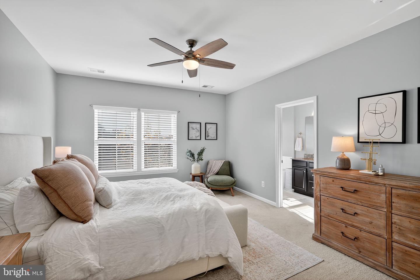 10789 HINTON WAY, MANASSAS, Virginia 20112, 3 Bedrooms Bedrooms, ,2 BathroomsBathrooms,Residential,For sale,10789 HINTON WAY,VAPW2106556 MLS # VAPW2106556