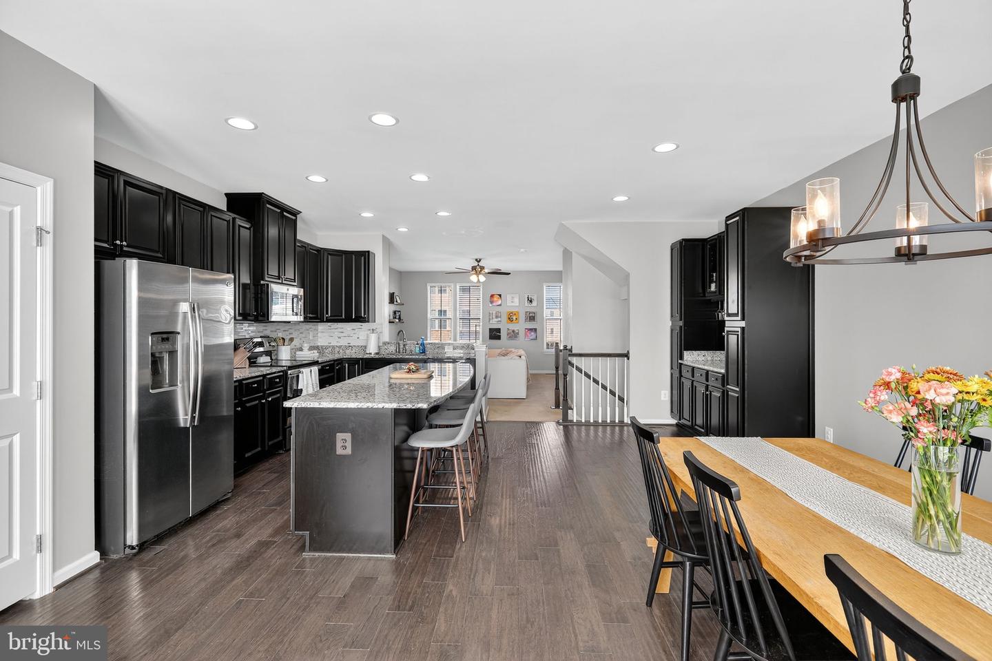 10789 HINTON WAY, MANASSAS, Virginia 20112, 3 Bedrooms Bedrooms, ,2 BathroomsBathrooms,Residential,For sale,10789 HINTON WAY,VAPW2106556 MLS # VAPW2106556