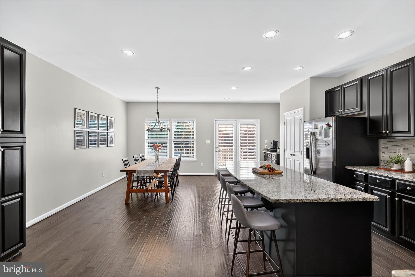 10789 HINTON WAY, MANASSAS, Virginia 20112, 3 Bedrooms Bedrooms, ,2 BathroomsBathrooms,Residential,For sale,10789 HINTON WAY,VAPW2106556 MLS # VAPW2106556