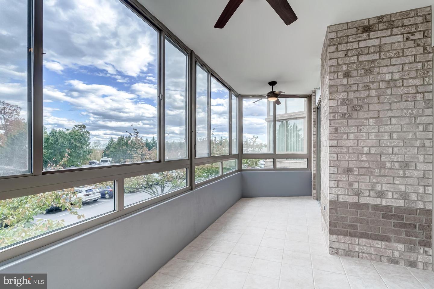 19355 CYPRESS RIDGE TER #114, LEESBURG, Virginia 20176, 2 Bedrooms Bedrooms, ,2 BathroomsBathrooms,Residential,For sale,19355 CYPRESS RIDGE TER #114,VALO2109516 MLS # VALO2109516 19355 CYPRESS RIDGE TER #114, LEESBURG, Virginia 20176, 2 Bedrooms Bedrooms, ,2 BathroomsBathrooms,Residential,For sale,19355 CYPRESS RIDGE TER #114,VALO2109516 MLS # VALO2109516