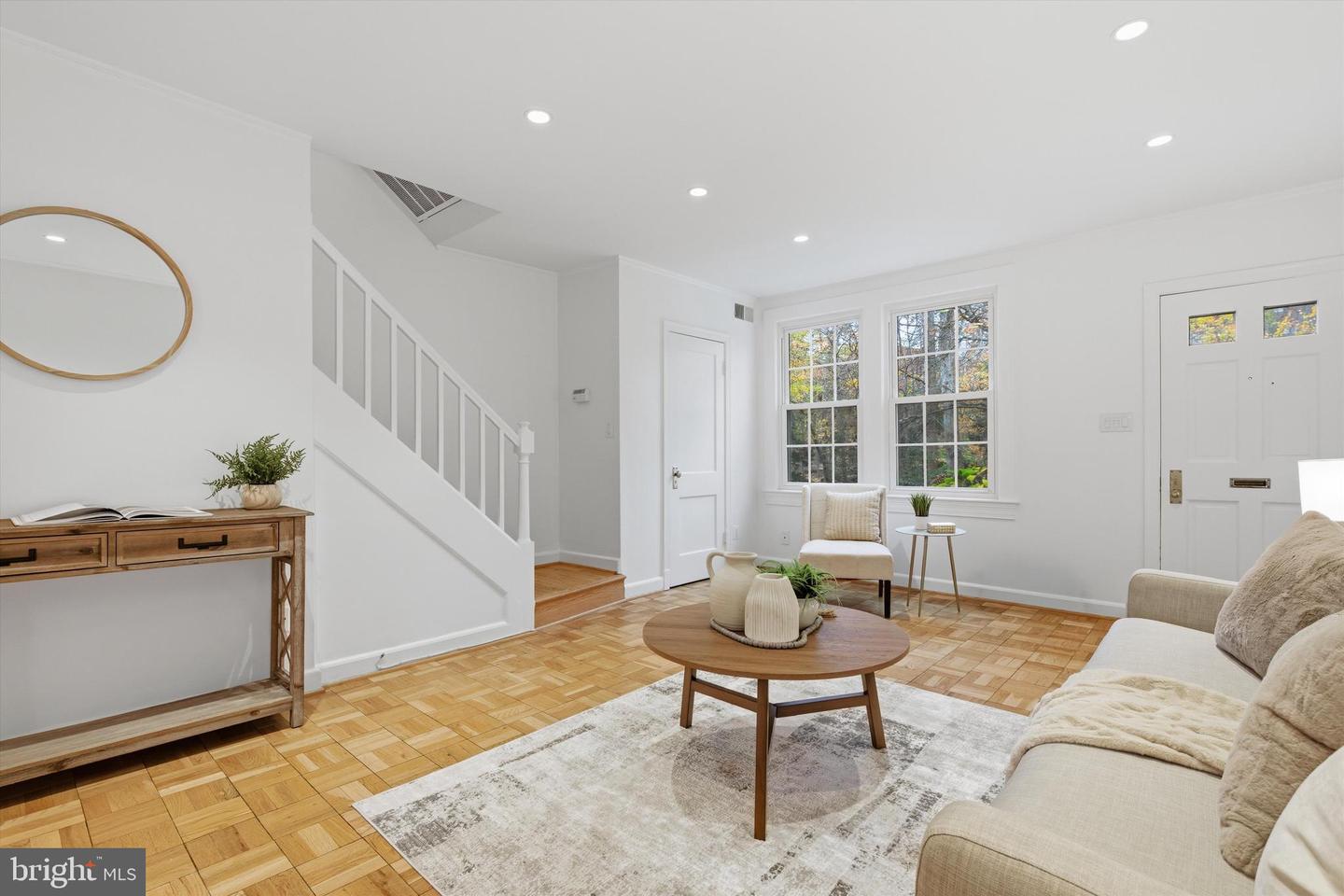 1415 S EDGEWOOD ST #458, ARLINGTON, Virginia 22204, 2 Bedrooms Bedrooms, ,1 BathroomBathrooms,Residential,For sale,1415 S EDGEWOOD ST #458,VAAR2065422 MLS # VAAR2065422