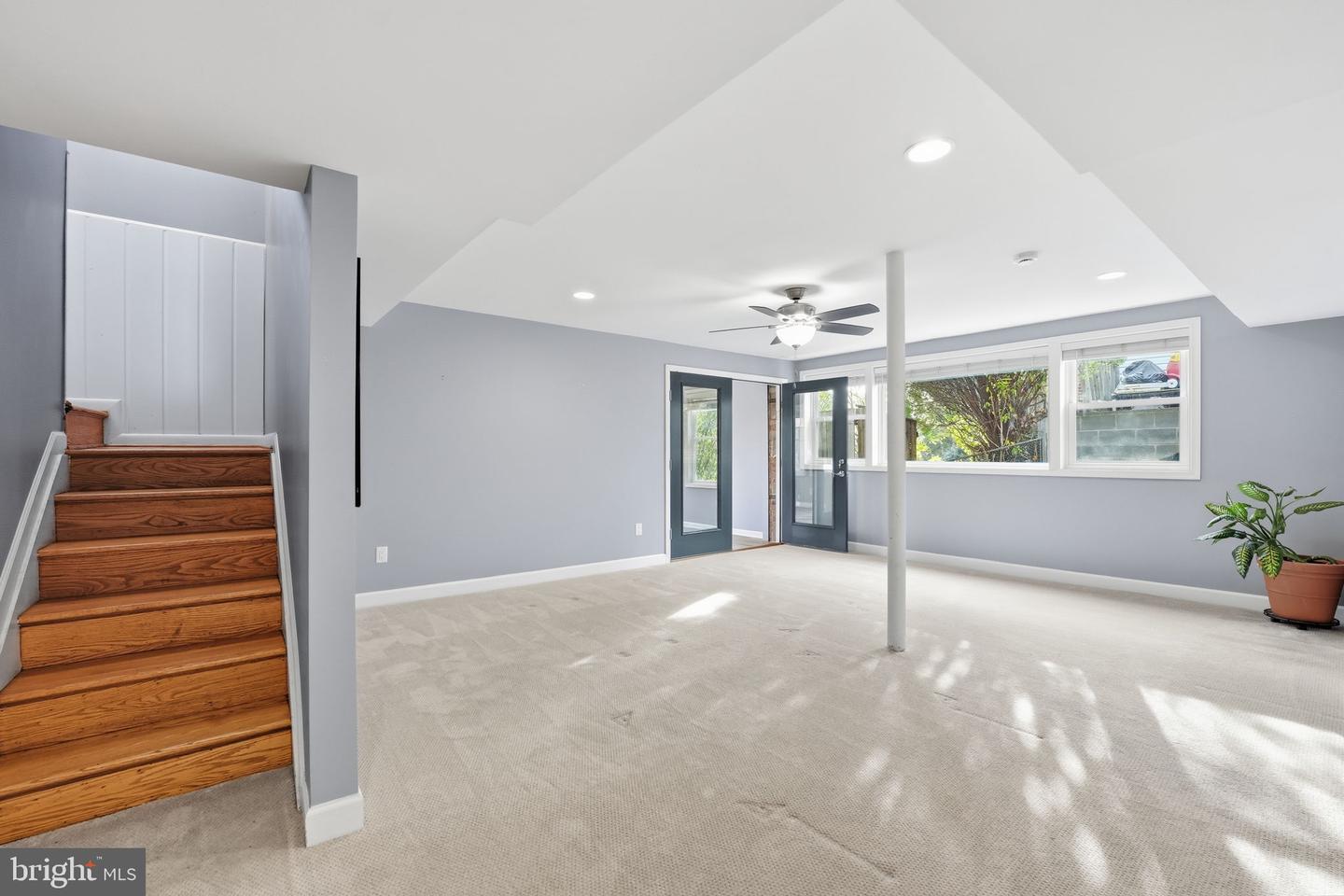 6619 BEDDOO ST, ALEXANDRIA, Virginia 22306, 4 Bedrooms Bedrooms, ,2 BathroomsBathrooms,Residential,For sale,6619 BEDDOO ST,VAFX2277304 MLS # VAFX2277304