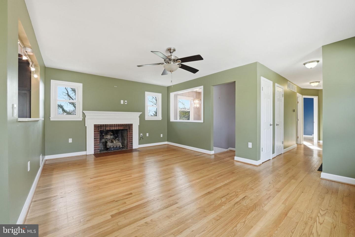 6619 BEDDOO ST, ALEXANDRIA, Virginia 22306, 4 Bedrooms Bedrooms, ,2 BathroomsBathrooms,Residential,For sale,6619 BEDDOO ST,VAFX2277304 MLS # VAFX2277304