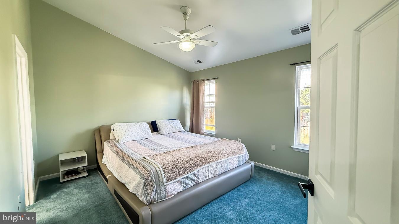 564 SPARKLEBERRY TER NE, LEESBURG, Virginia 20176, 4 Bedrooms Bedrooms, ,3 BathroomsBathrooms,Residential,For sale,564 SPARKLEBERRY TER NE,VALO2110426 MLS # VALO2110426