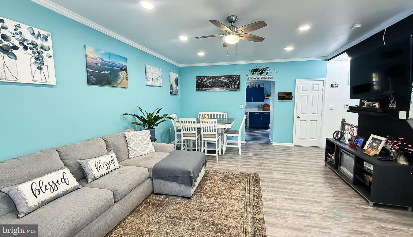 564 SPARKLEBERRY TER NE, LEESBURG, Virginia 20176, 4 Bedrooms Bedrooms, ,3 BathroomsBathrooms,Residential,For sale,564 SPARKLEBERRY TER NE,VALO2110426 MLS # VALO2110426