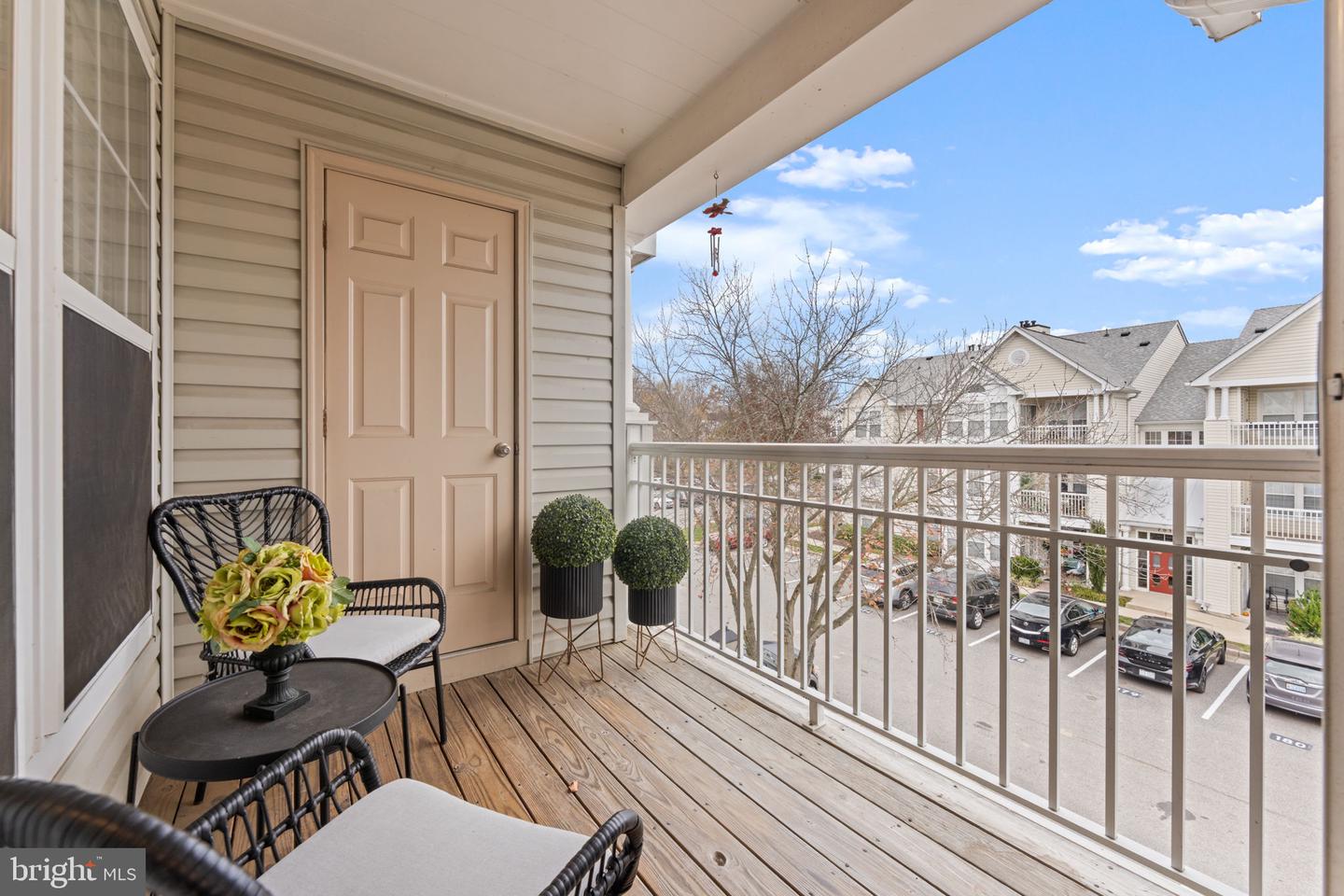 7510 SNOWPEA CT-J SNOWPEA CT #201, ALEXANDRIA, Virginia 22306, 2 Bedrooms Bedrooms, ,2 BathroomsBathrooms,Residential,For sale,7510 SNOWPEA CT-J SNOWPEA CT #201,VAFX2277478 MLS # VAFX2277478