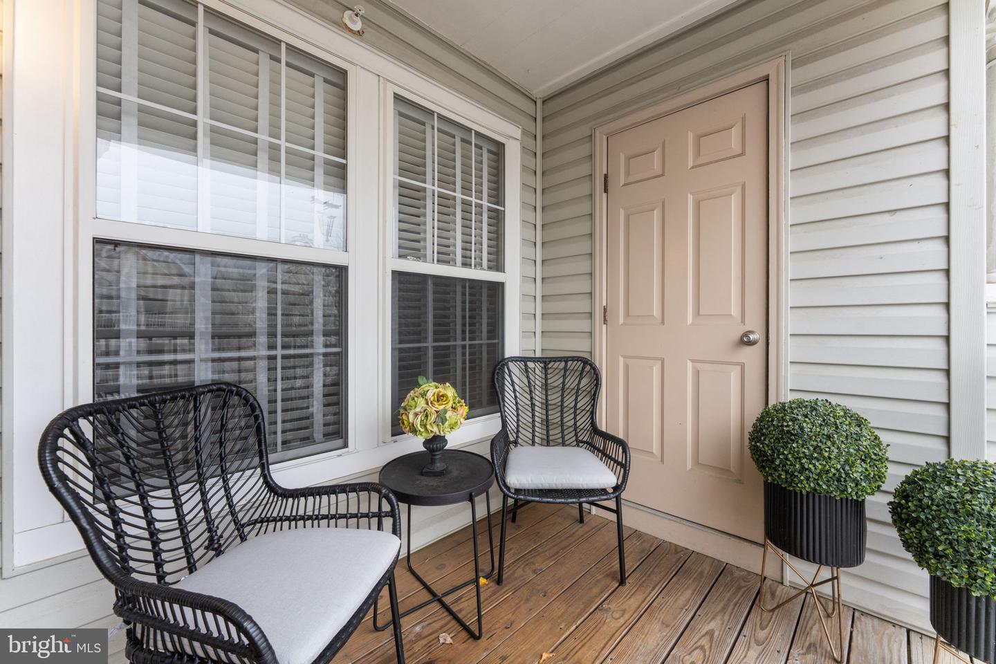 7510 SNOWPEA CT-J SNOWPEA CT #201, ALEXANDRIA, Virginia 22306, 2 Bedrooms Bedrooms, ,2 BathroomsBathrooms,Residential,For sale,7510 SNOWPEA CT-J SNOWPEA CT #201,VAFX2277478 MLS # VAFX2277478