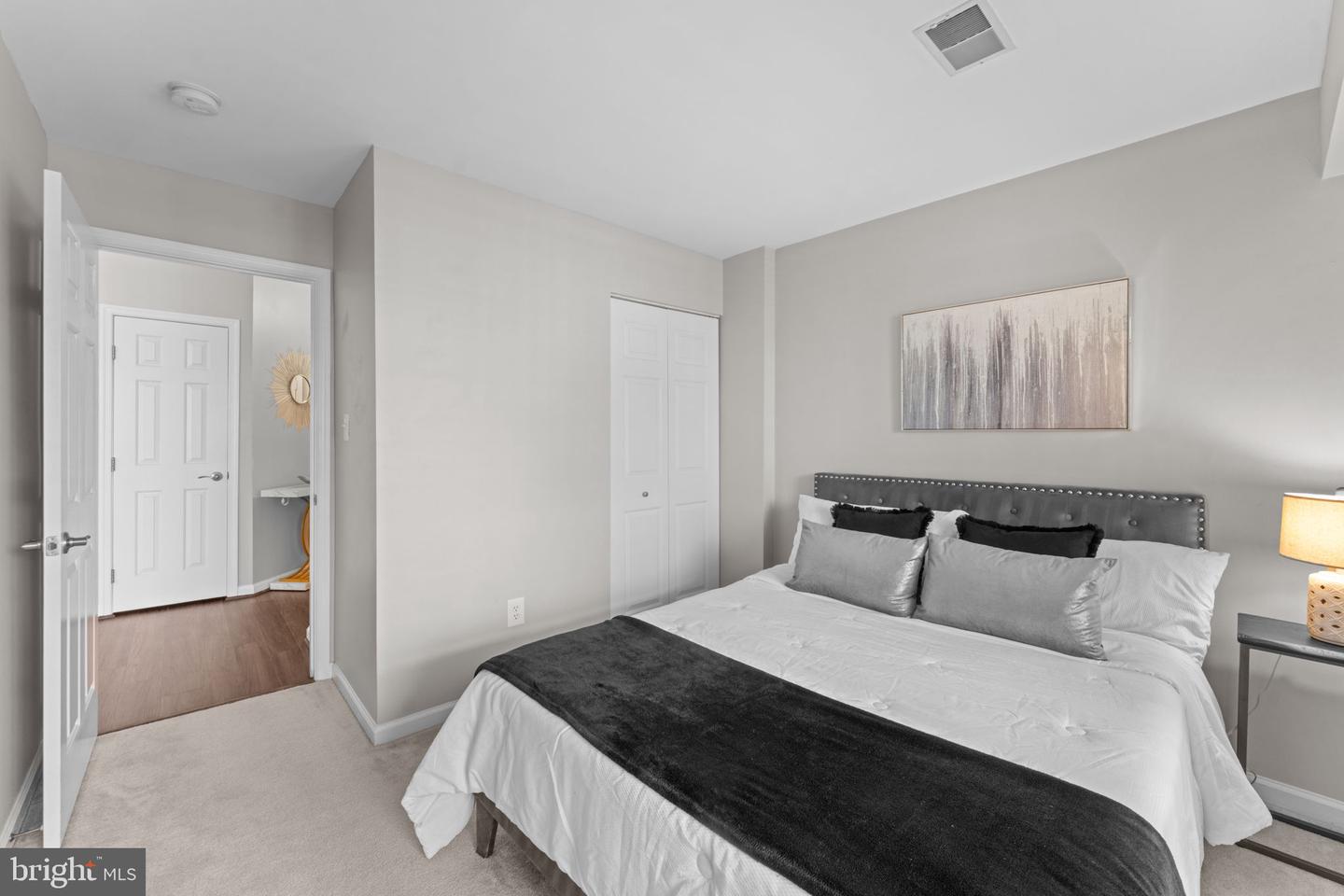 7510 SNOWPEA CT-J SNOWPEA CT #201, ALEXANDRIA, Virginia 22306, 2 Bedrooms Bedrooms, ,2 BathroomsBathrooms,Residential,For sale,7510 SNOWPEA CT-J SNOWPEA CT #201,VAFX2277478 MLS # VAFX2277478