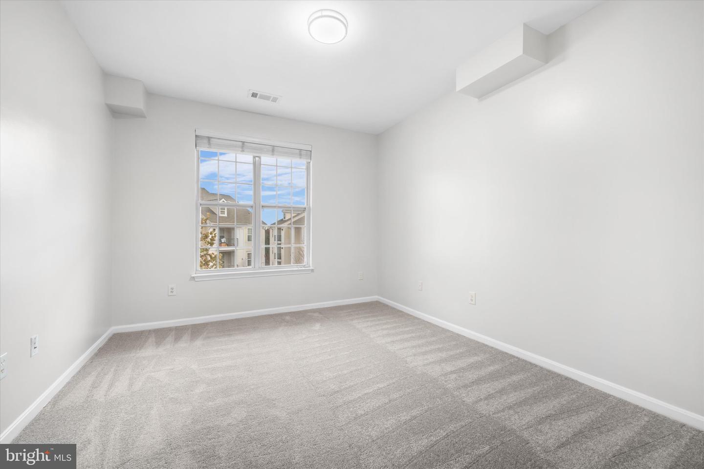 21228 MCFADDEN SQ #411, STERLING, Virginia 20165, 2 Bedrooms Bedrooms, ,2 BathroomsBathrooms,Residential,For sale,21228 MCFADDEN SQ #411,VALO2110446 MLS # VALO2110446 21228 MCFADDEN SQ #411, STERLING, Virginia 20165, 2 Bedrooms Bedrooms, ,2 BathroomsBathrooms,Residential,For sale,21228 MCFADDEN SQ #411,VALO2110446 MLS # VALO2110446