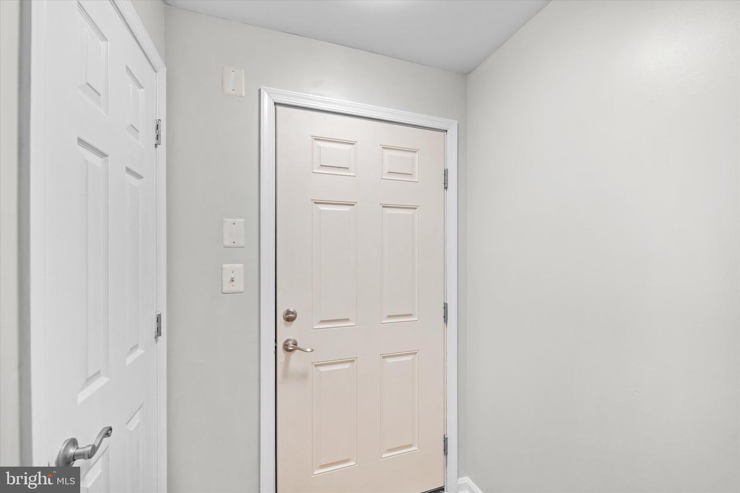 21228 MCFADDEN SQ #411, STERLING, Virginia 20165, 2 Bedrooms Bedrooms, ,2 BathroomsBathrooms,Residential,For sale,21228 MCFADDEN SQ #411,VALO2110446 MLS # VALO2110446 21228 MCFADDEN SQ #411, STERLING, Virginia 20165, 2 Bedrooms Bedrooms, ,2 BathroomsBathrooms,Residential,For sale,21228 MCFADDEN SQ #411,VALO2110446 MLS # VALO2110446