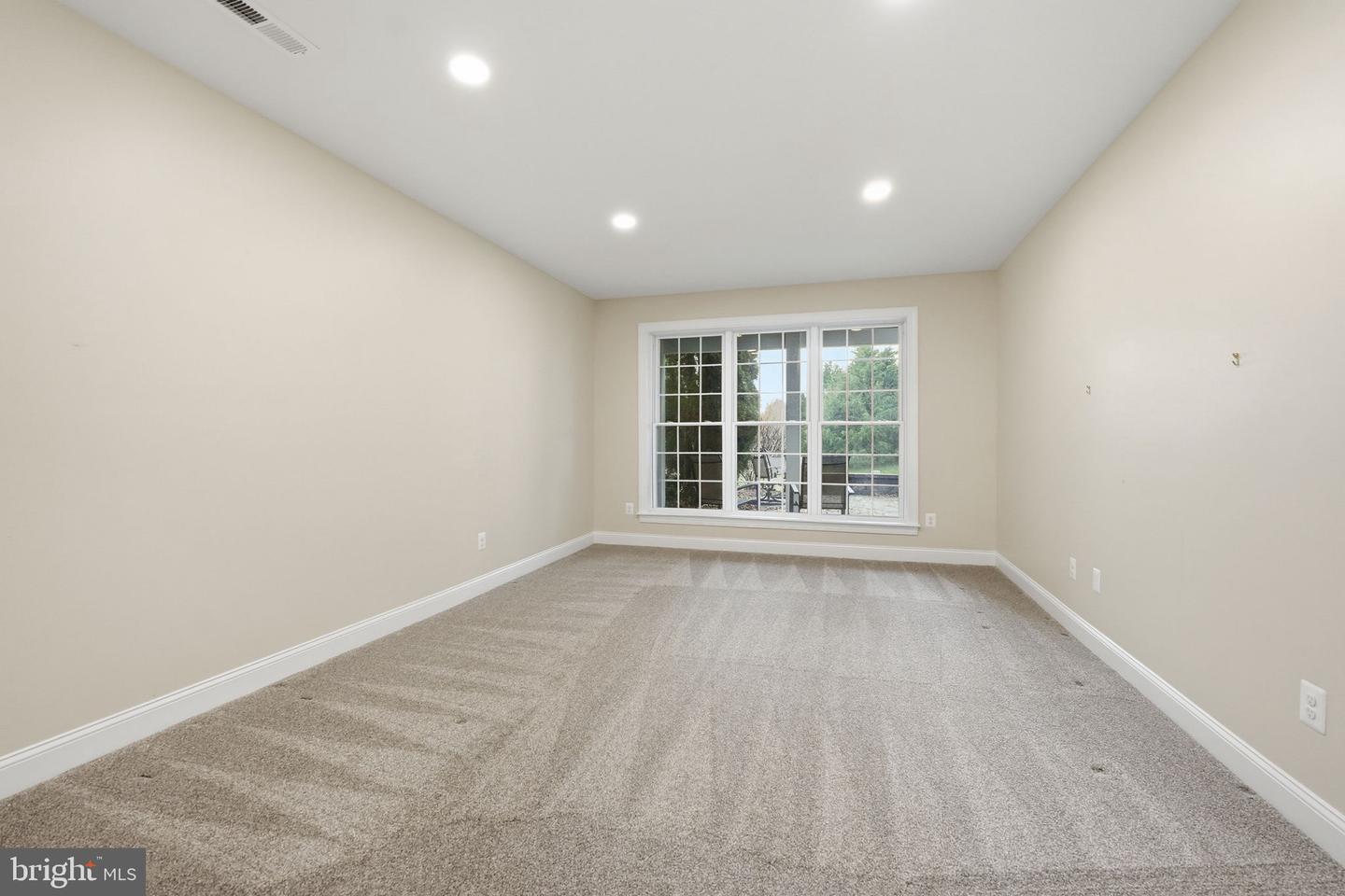 5411 TREVINO DR, HAYMARKET, Virginia 20169, 3 Bedrooms Bedrooms, ,3 BathroomsBathrooms,Residential,For sale,5411 TREVINO DR,VAPW2107300 MLS # VAPW2107300