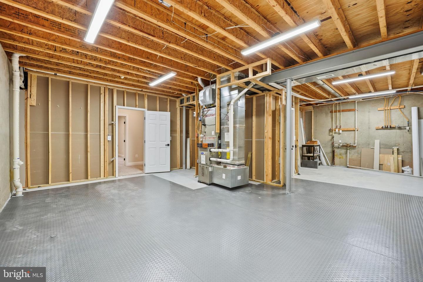 5411 TREVINO DR, HAYMARKET, Virginia 20169, 3 Bedrooms Bedrooms, ,3 BathroomsBathrooms,Residential,For sale,5411 TREVINO DR,VAPW2107300 MLS # VAPW2107300