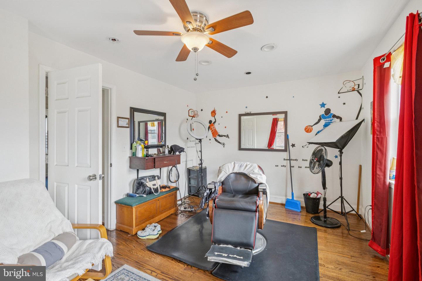 800 XENIA ST SE, WASHINGTON, District Of Columbia 20032, 3 Bedrooms Bedrooms, ,2 BathroomsBathrooms,Residential,For sale,800 XENIA ST SE,DCDC2230436 MLS # DCDC2230436